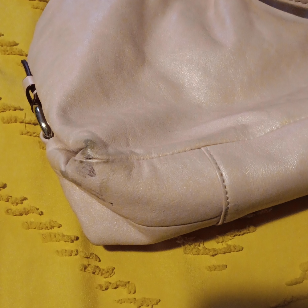 Coach Handbag - Picture 3 of 4